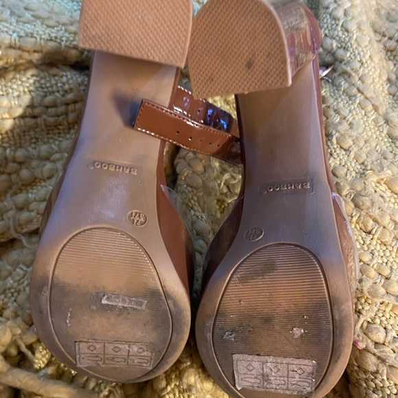 Bamboo Brown platform heel (Price Firm) - Picture 3 of 3